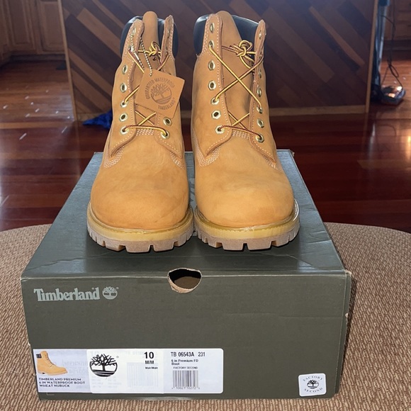 NWT timberland boots - Picture 4 of 5
